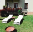 Terrasse - Incantevole e luminosa appartamento con terrazza di 3 camere vicino all’università e all’ospedale al pianterreno con soffitti alti a Innsbruck-Wilten