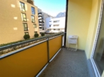 2er-WG, 2 Zimmer, 2 Balkone, Küche mit Eßplatz zwischen den Unis Innsbruck, renovierungsbedürftig - Bild